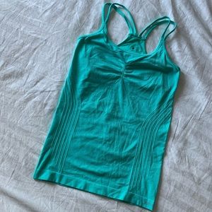 Workout tank